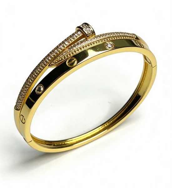Cartier Elegant Classic Bangle for Daily Wearing