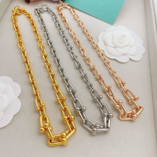 Fendi Gradient Glossy Necklace Three Color Options