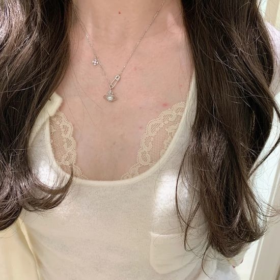 Vivienne Westhood Saturn Ring Crown Pendant Necklace