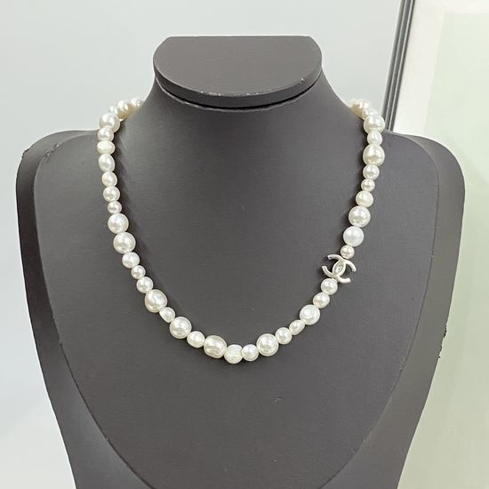 Chanel Irregular Pearl Pendant Necklace