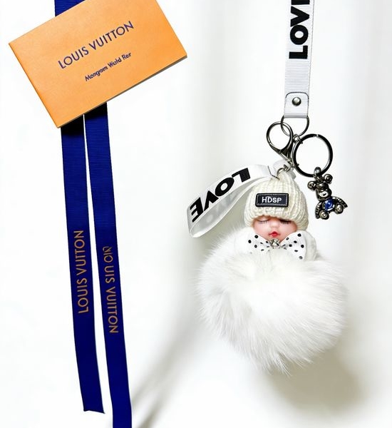 Louis Vuitton LV Vintage Design Bag Charm Keychain