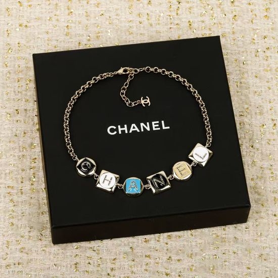Chanel Classic Minimalist Daily Wear Necklace