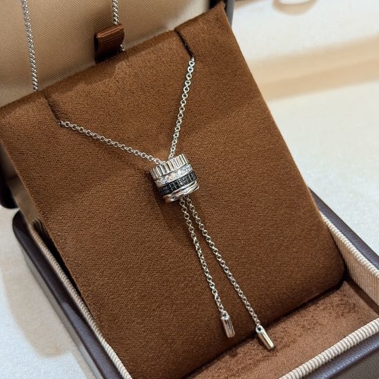 Boucheron Diamond Inlaid Tassel Pendant Necklace