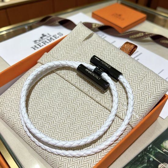 Hermes Premium Woven Stylish Bracelet