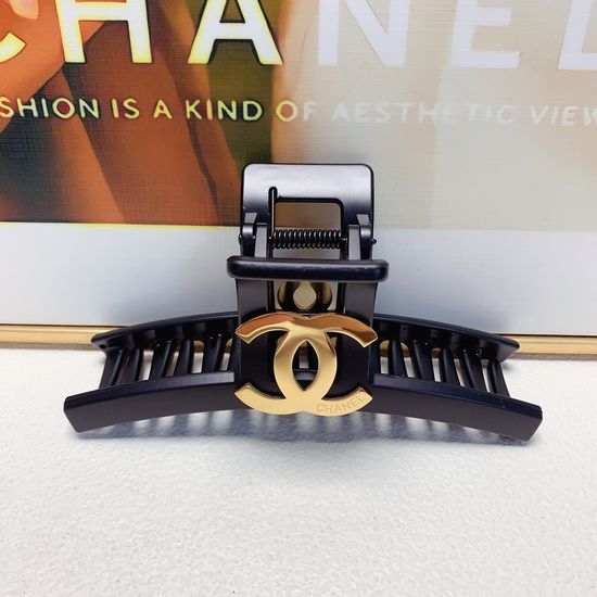 Chanel Classic Logo Hair Claw Clip