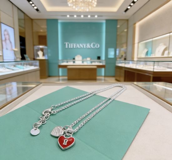 Fendi Vintage Silver Necklace For Daily Wear