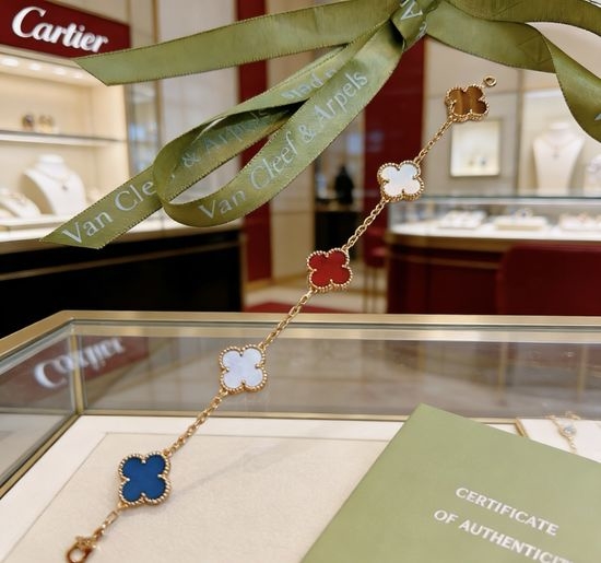 Van Cleef & Arpels VCA Exquisite Rainbow Design Bracelet