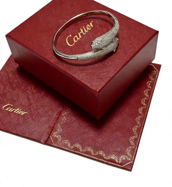 Cartier Premium Handcrafted Wrist Bracelet