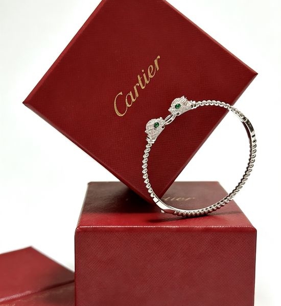 Cartier Simple Gold Graceful Stylish Bracelet