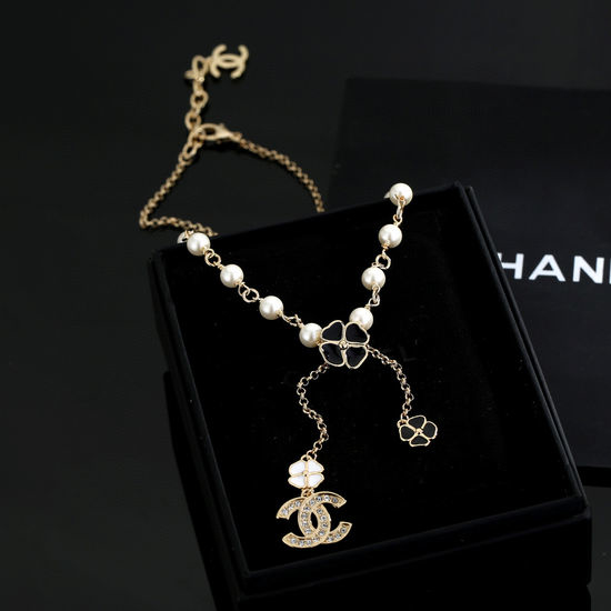Chanel Pearl Inlaid Classic Daily Necklace