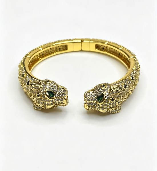 Cartier Luxury Gold Bangle Exquisite Craftsmanship