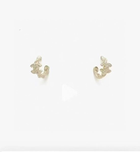 Chanel Exquisite Stud Earrings High Quality Craft