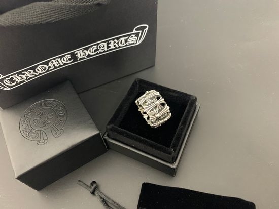 Chrome Hearts Tombstone Cross Pattern Ring