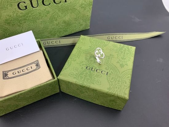 Gucci Hollow Heart Shape Ring Trendy Ornament
