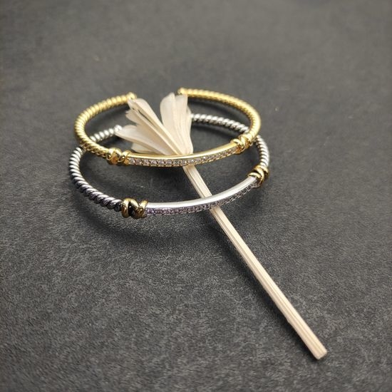 David Yurman Gold Edge Slim Bangle Bracelet