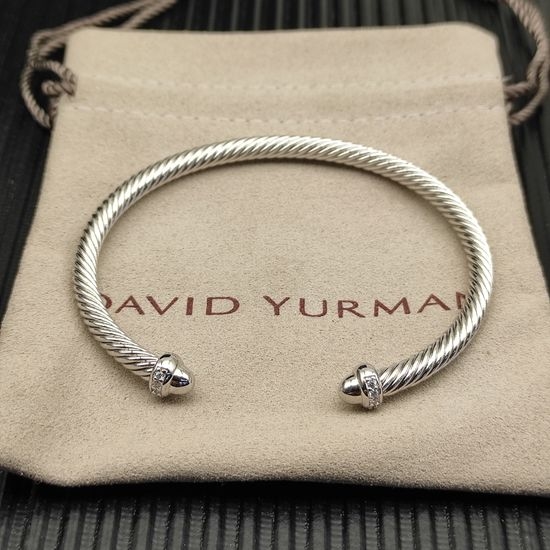 David Yurman Diamond Inlaid Round Head Bracelet